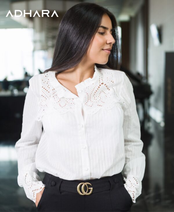 Blusa Blanca con Librete FL210930020 - Image 3