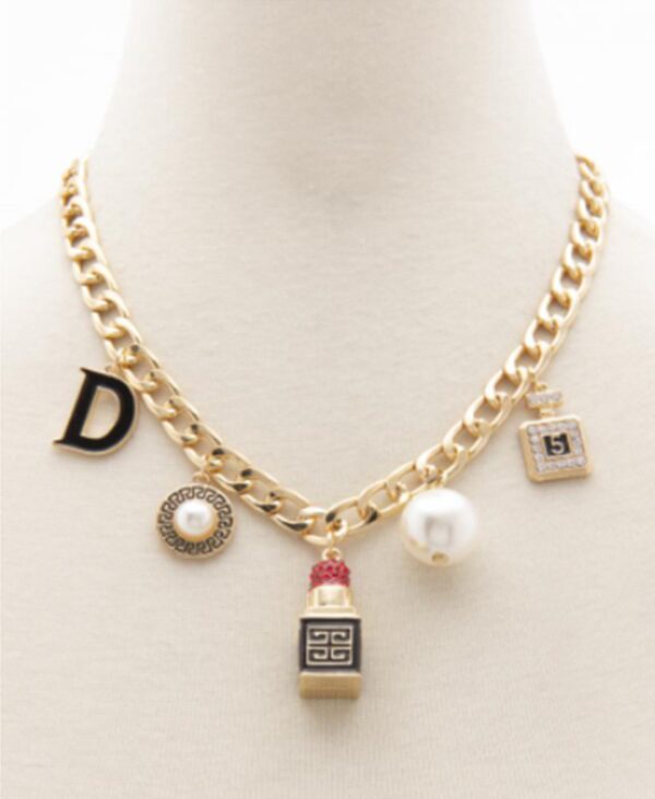 Collar Dorado con Dijes 2109524