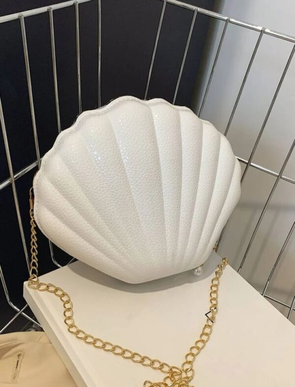 Bolso Chic en Forma de Concha Blanca