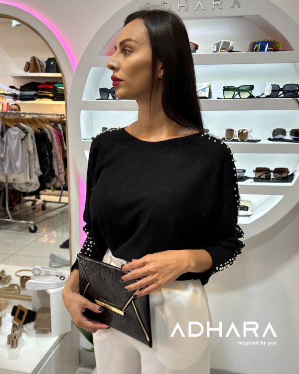 Blusa Negra con Perlas 2916