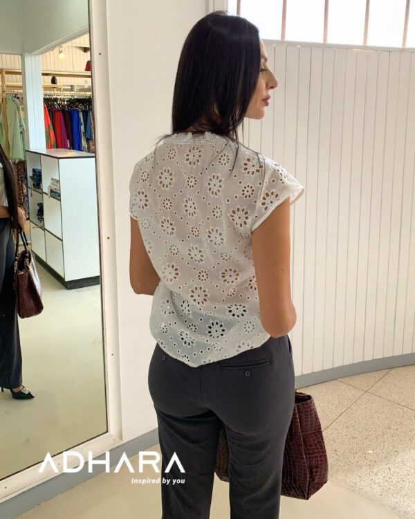 Blusa Blanca con Encaje 2934 - Image 2