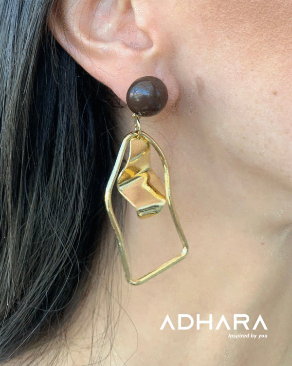 Arete Asimetrico Dorado 8817