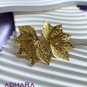 Aretes Hojas Dorado 8857